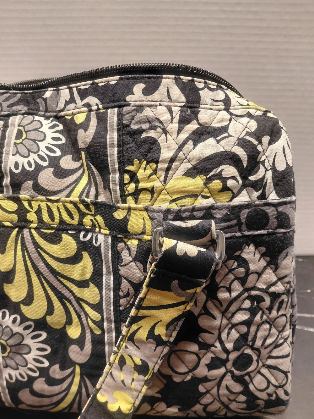 Vera Bradley Gray & Yellow Floral Quilted Shoulder Bag with Wallet - Picture 7 of 11